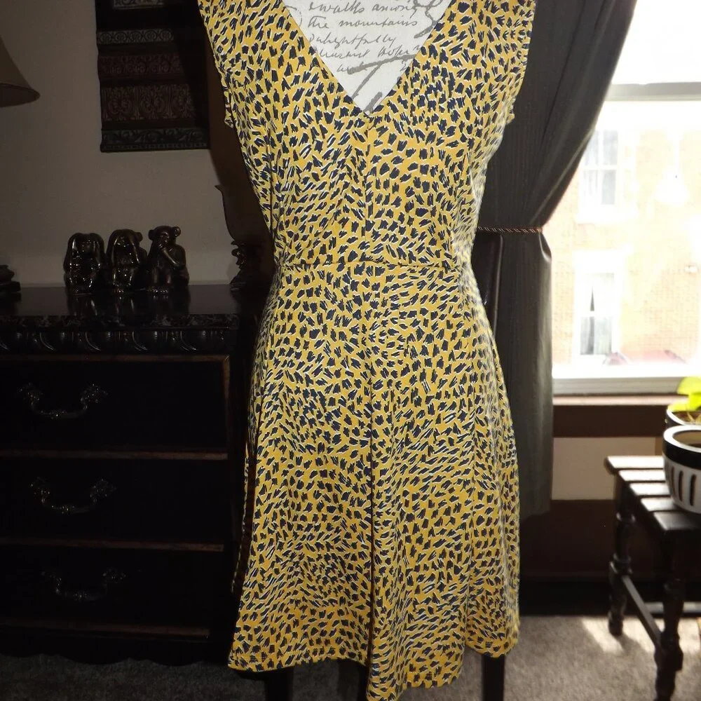 women's H&M leopard print dress - Picture 2 of 2